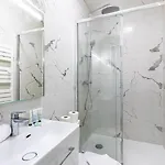 Lägenhet Guestready - Cosy Flat Near Arc De Triomphe *