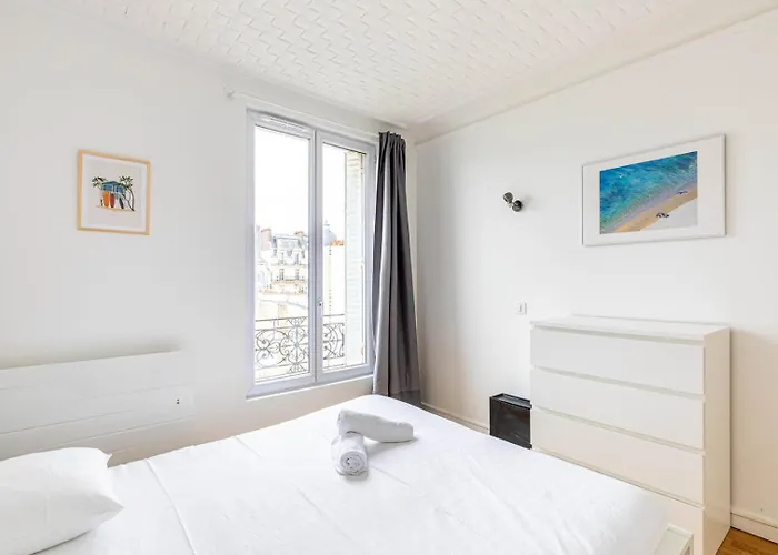 Guestready - Cosy Flat Near Arc De Triomphe * París
